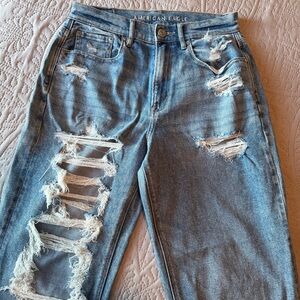 American Eagle | Highest Rise 90s Boyfriend Stretch Distressed Blue Jeans EUC
